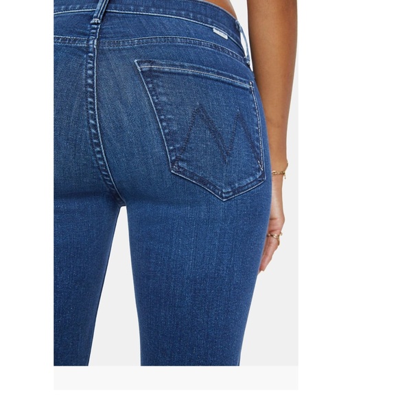 MOTHER The Dazzler Mid rise Ankle Fray Jeans - Picture 3 of 8